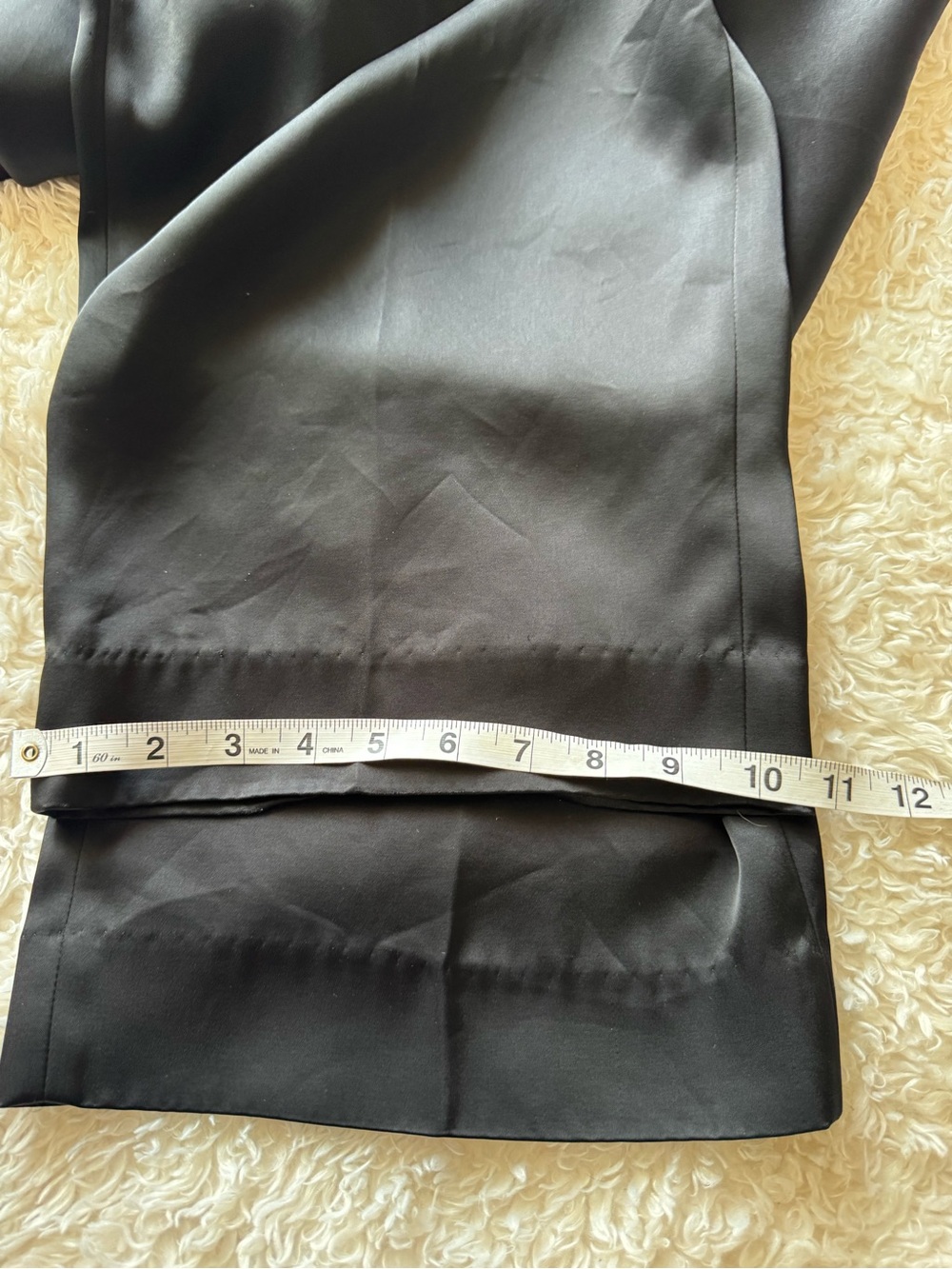 Aritzia Wilfred The Limitless Pant Satin Trousers Black Career Wide Leg Size 12 - Picture 10 of 16